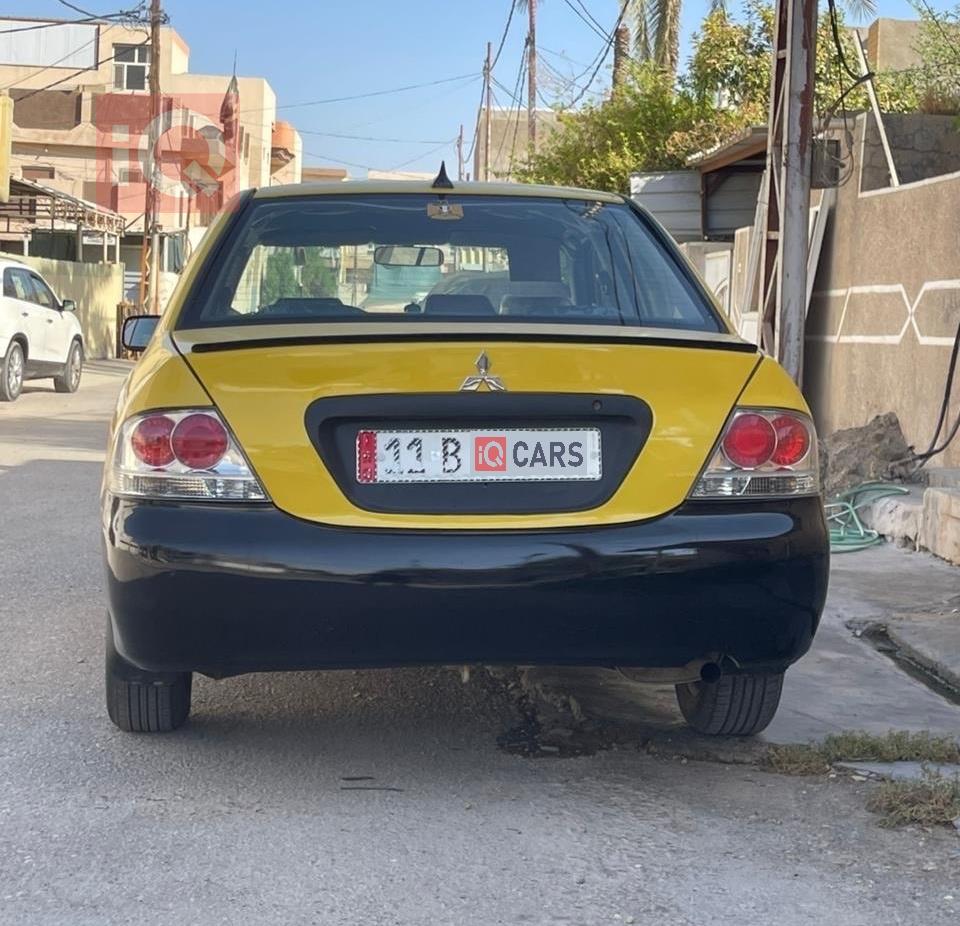 Mitsubishi Lancer